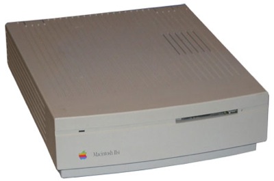 apple-history.com / Macintosh IIsi